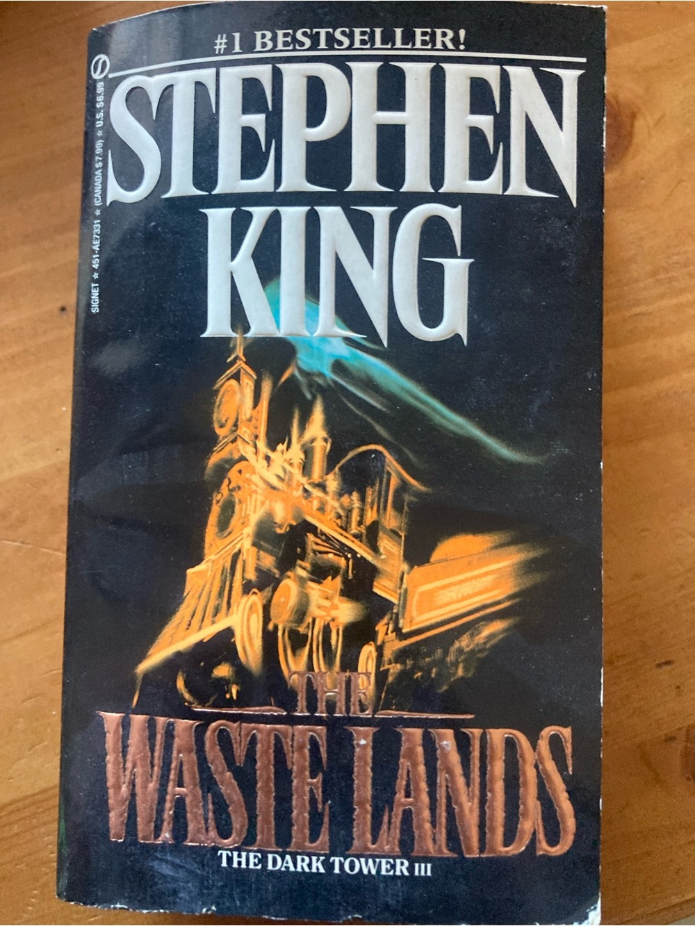 Stephen King The Waste Lands Paperback - Black Cover with Orange Train Art